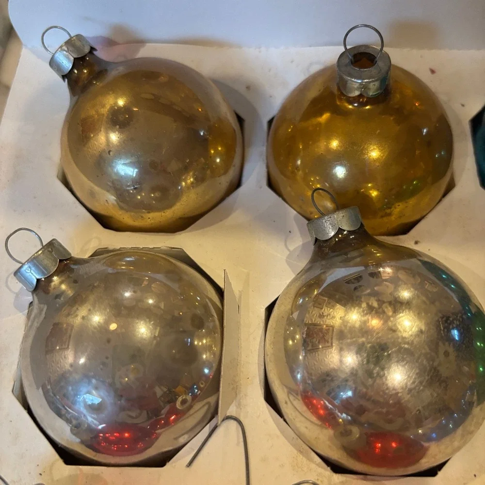 Rauch Multicolor Vintage Holiday Classics Round Ball Glass Ornaments 32ct USA